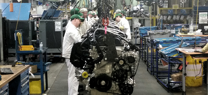 Honda engine being manufactured